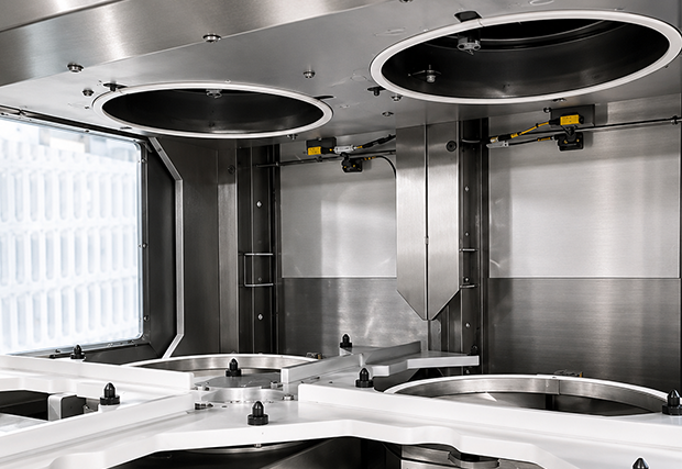 Primer plano de las dos cámaras de trabajo simultáneo de la máquina MecanoFAST