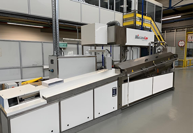 Foto de la máquina de cámara horizontal para la limpieza de cuerpos colectores
